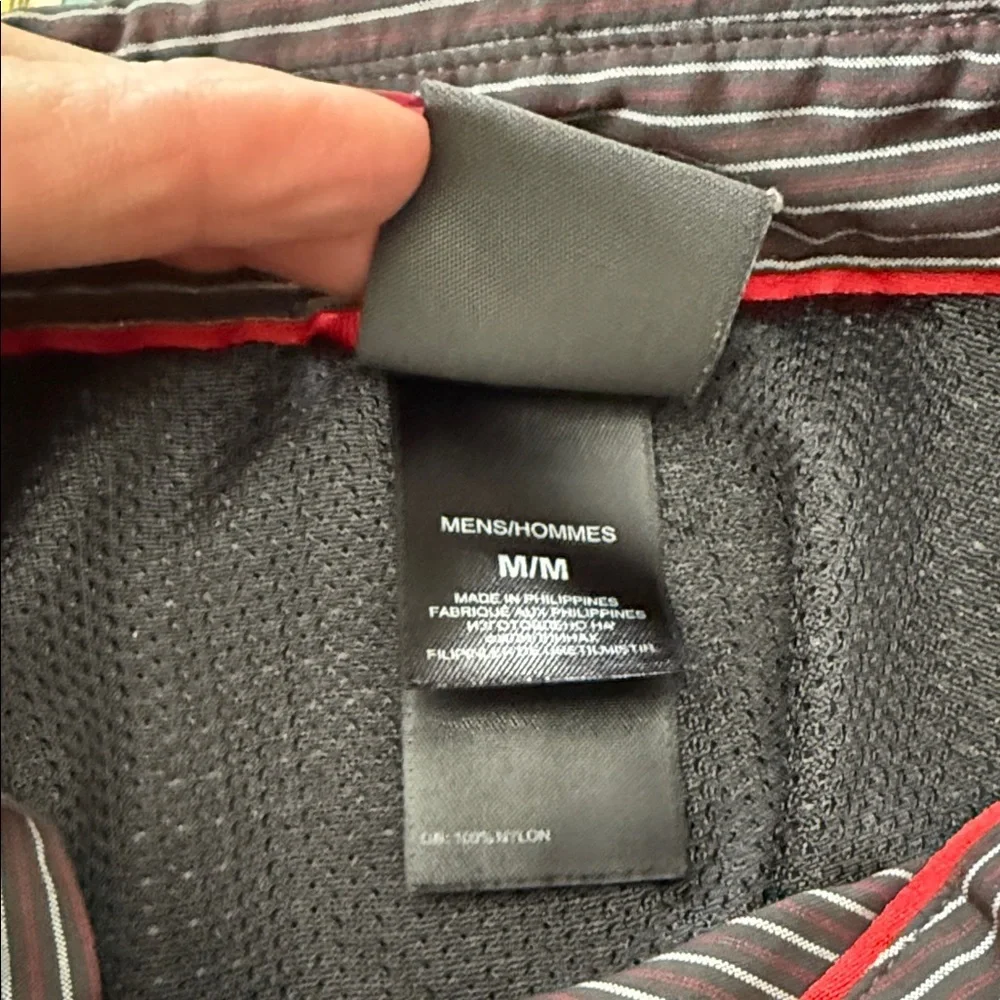 The North Face Men’s Striped Long Sleeve Button Up Shirt Nylon M